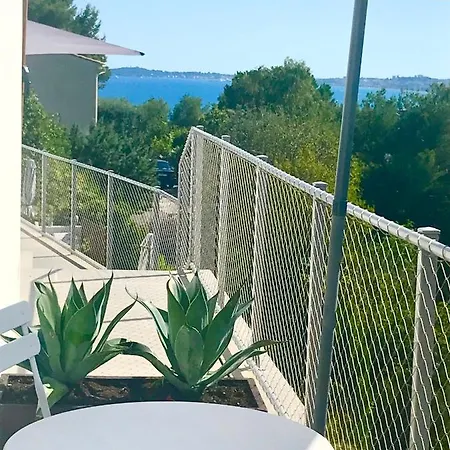 Twenty Rent Penzion Cagnes-sur-Mer