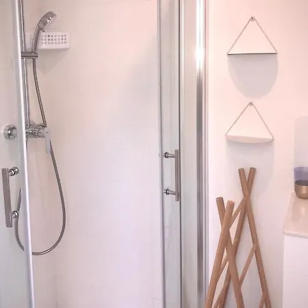 Πανσιόν Twenty Rent