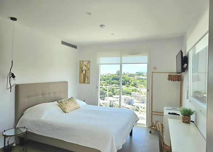 Twenty Rent Cagnes-sur-Mer