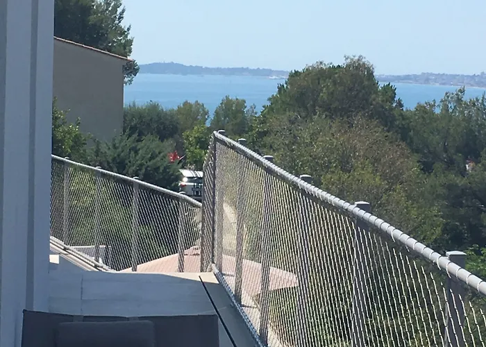 Twenty Rent Pensionat Cagnes-sur-Mer
