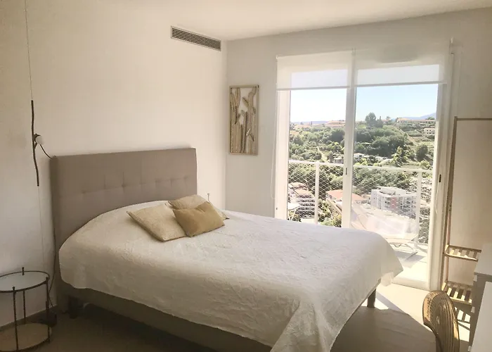 Twenty Rent Pensionat Cagnes-sur-Mer